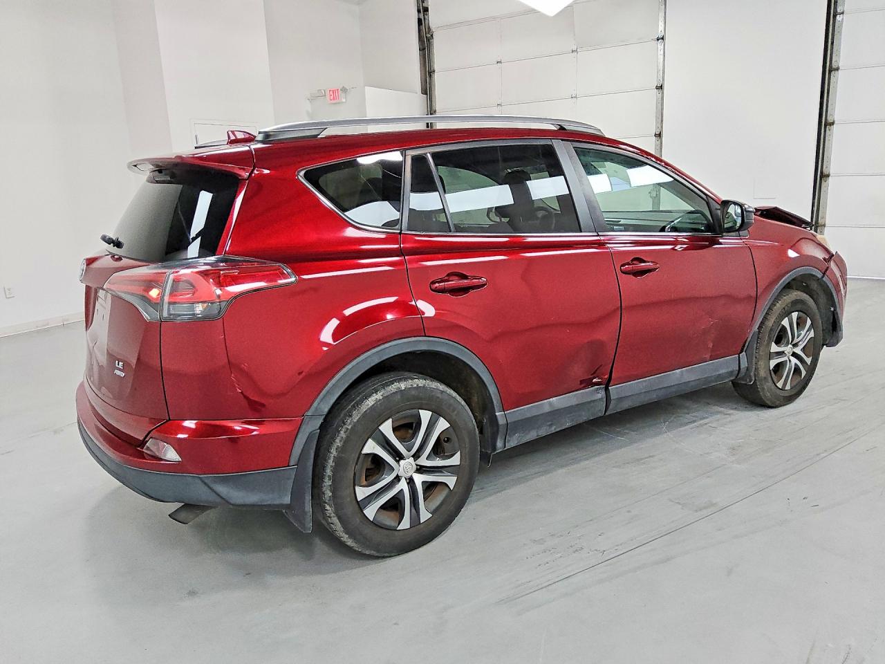 2018 TOYOTA RAV4 LE — снимка 3