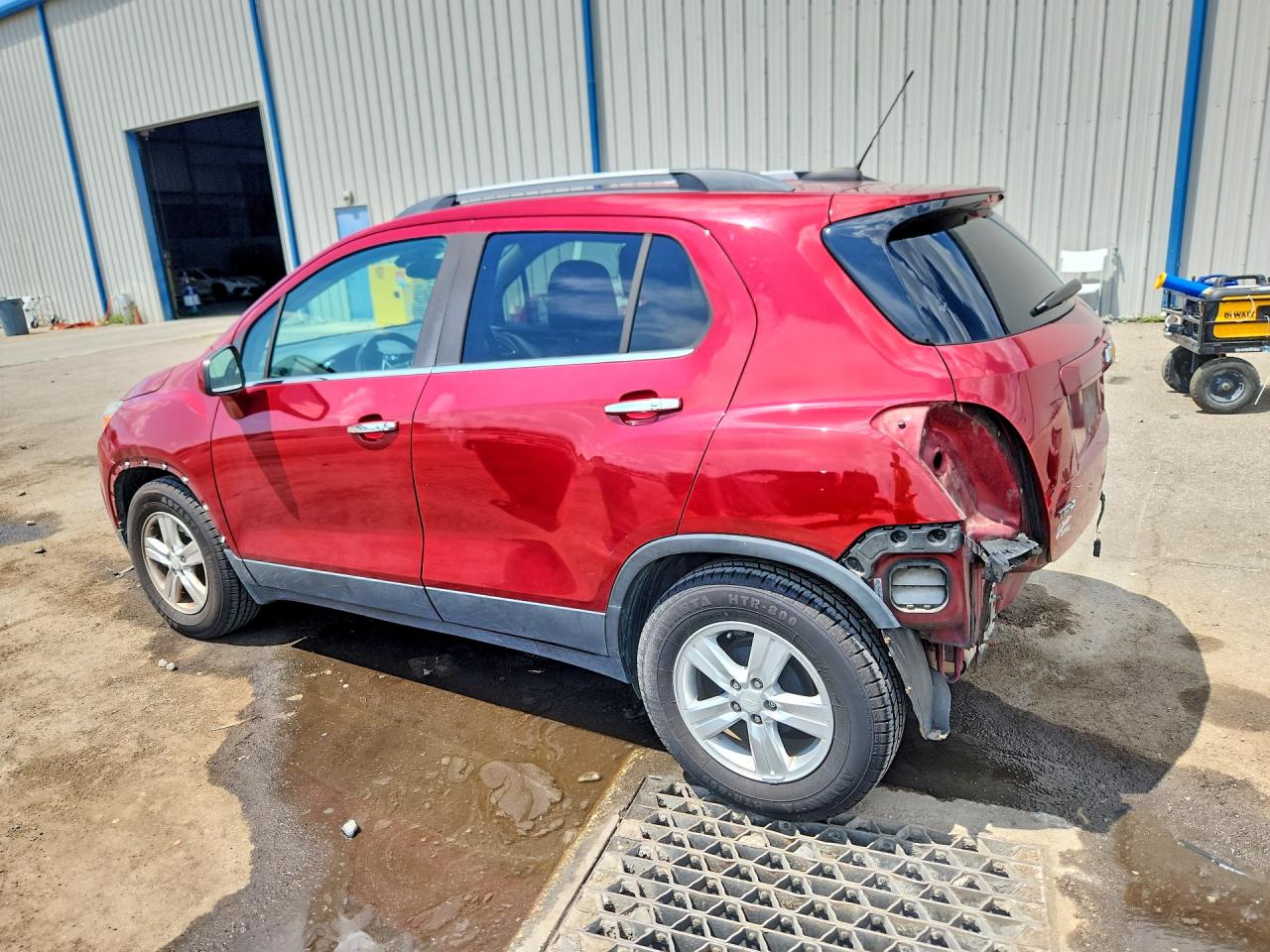 2018 CHEVROLET TRAX 1LT — снимка 2