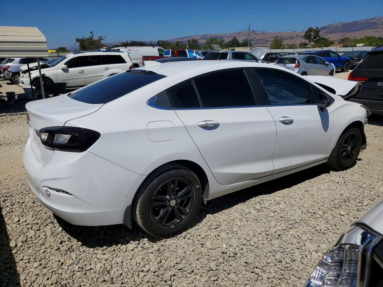 2017 CHEVROLET CRUZE LT — снимка 3