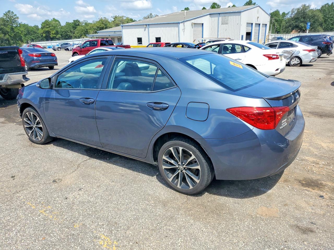 2019 TOYOTA COROLLA SE — снимка 2