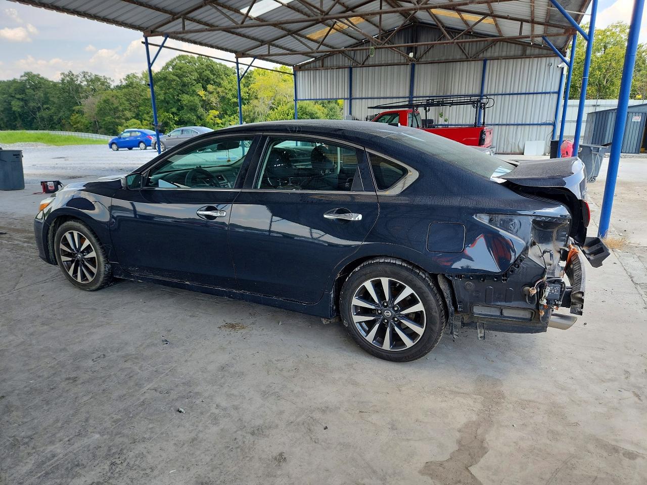 2017 NISSAN ALTIMA 2.5 SV — снимка 2