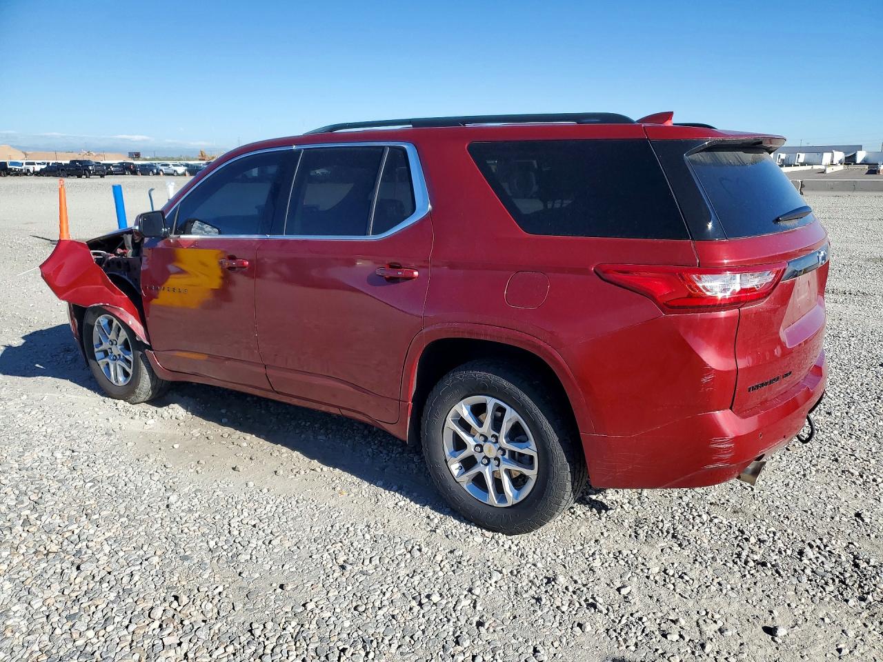 2019 CHEVROLET TRAVERSE LT — снимка 2