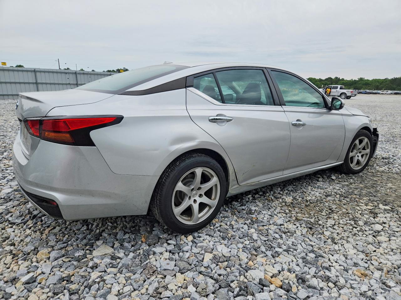 2020 NISSAN ALTIMA S — снимка 3