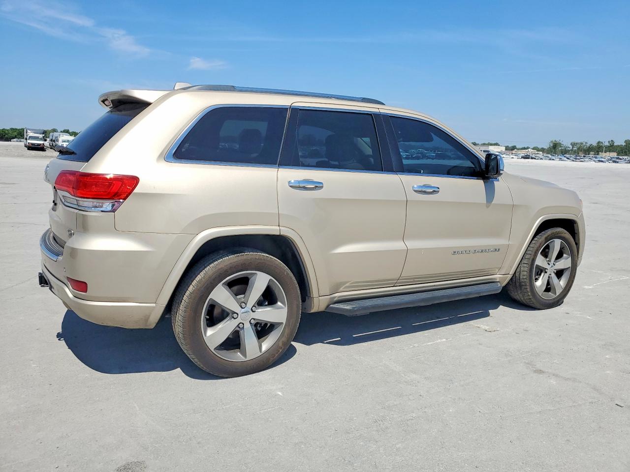 2015 JEEP GRAND CHEROKEE OVERLAND — снимка 3