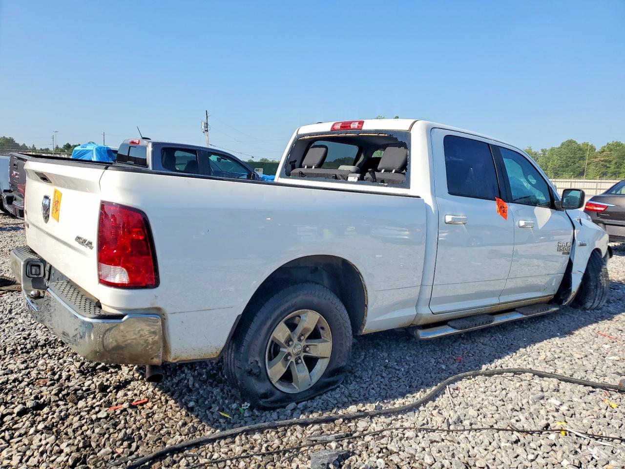 2021 RAM 1500 CLASSIC SLT — снимка 3