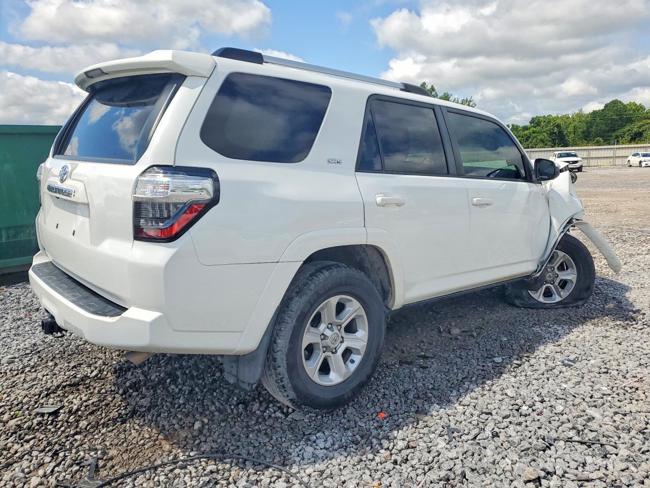 2021 TOYOTA 4RUNNER SR5 — снимка 3