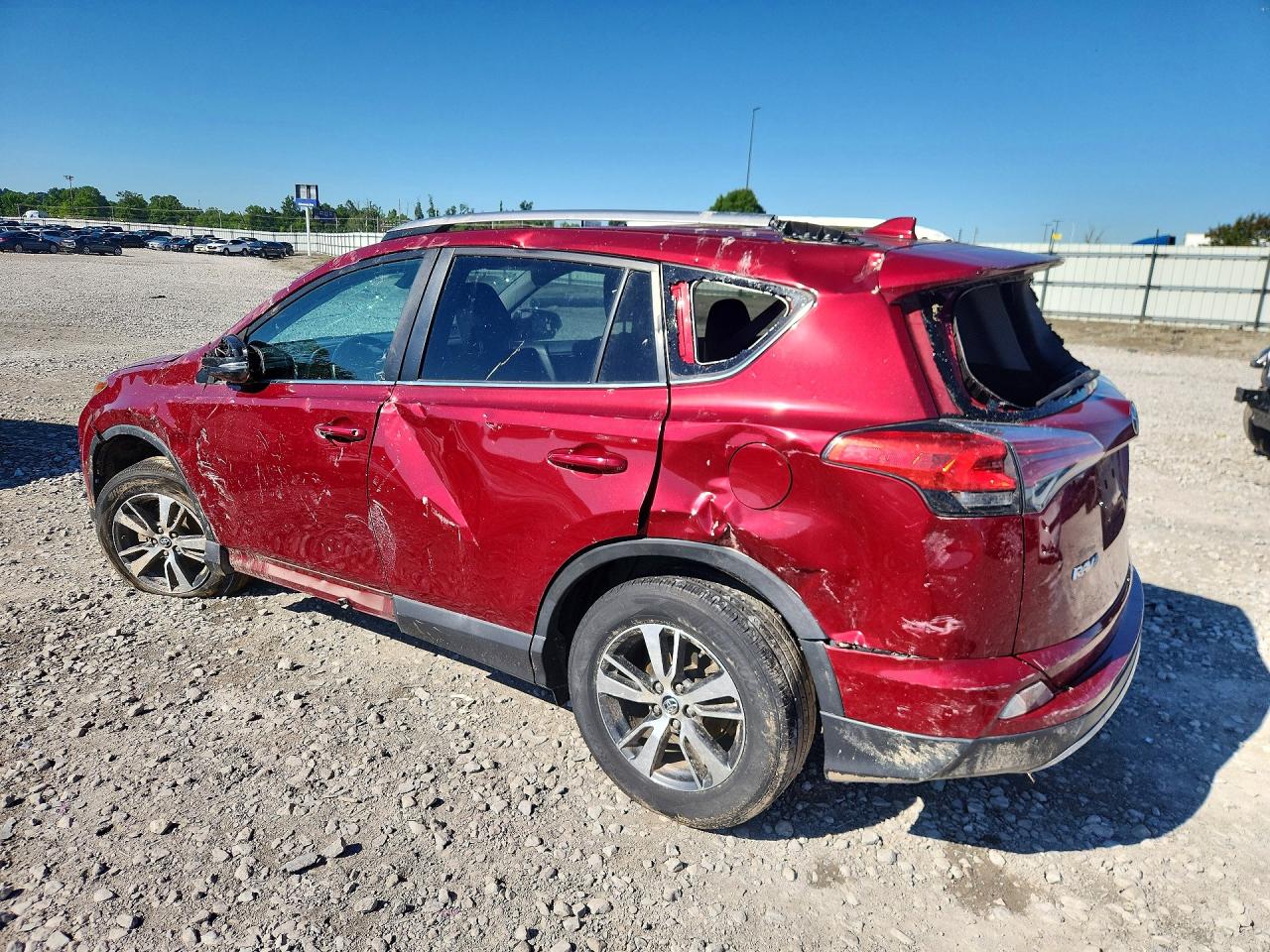 2018 TOYOTA RAV4 XLE — снимка 2