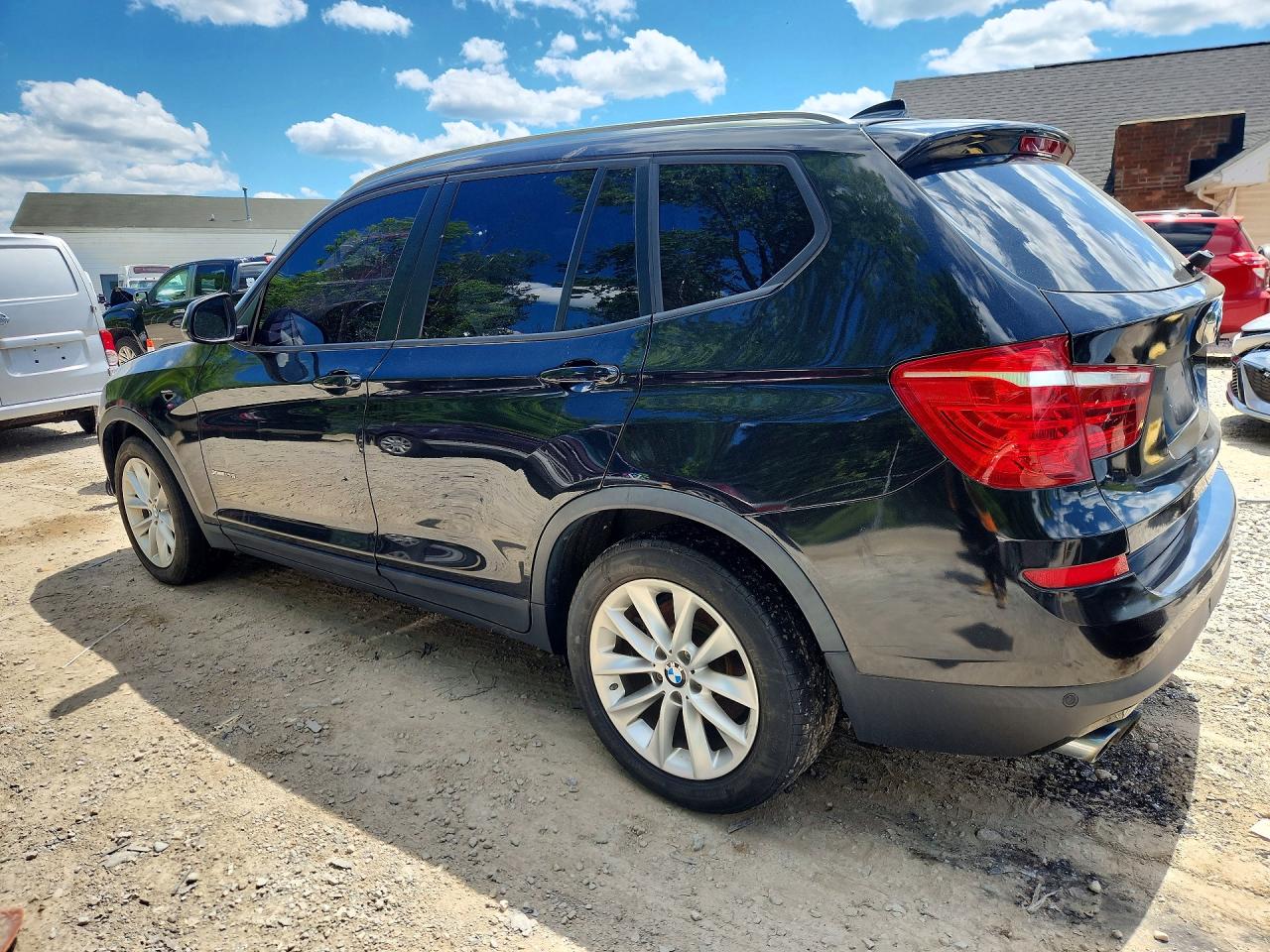 2015 BMW X3 XDRIVE28I — снимка 2