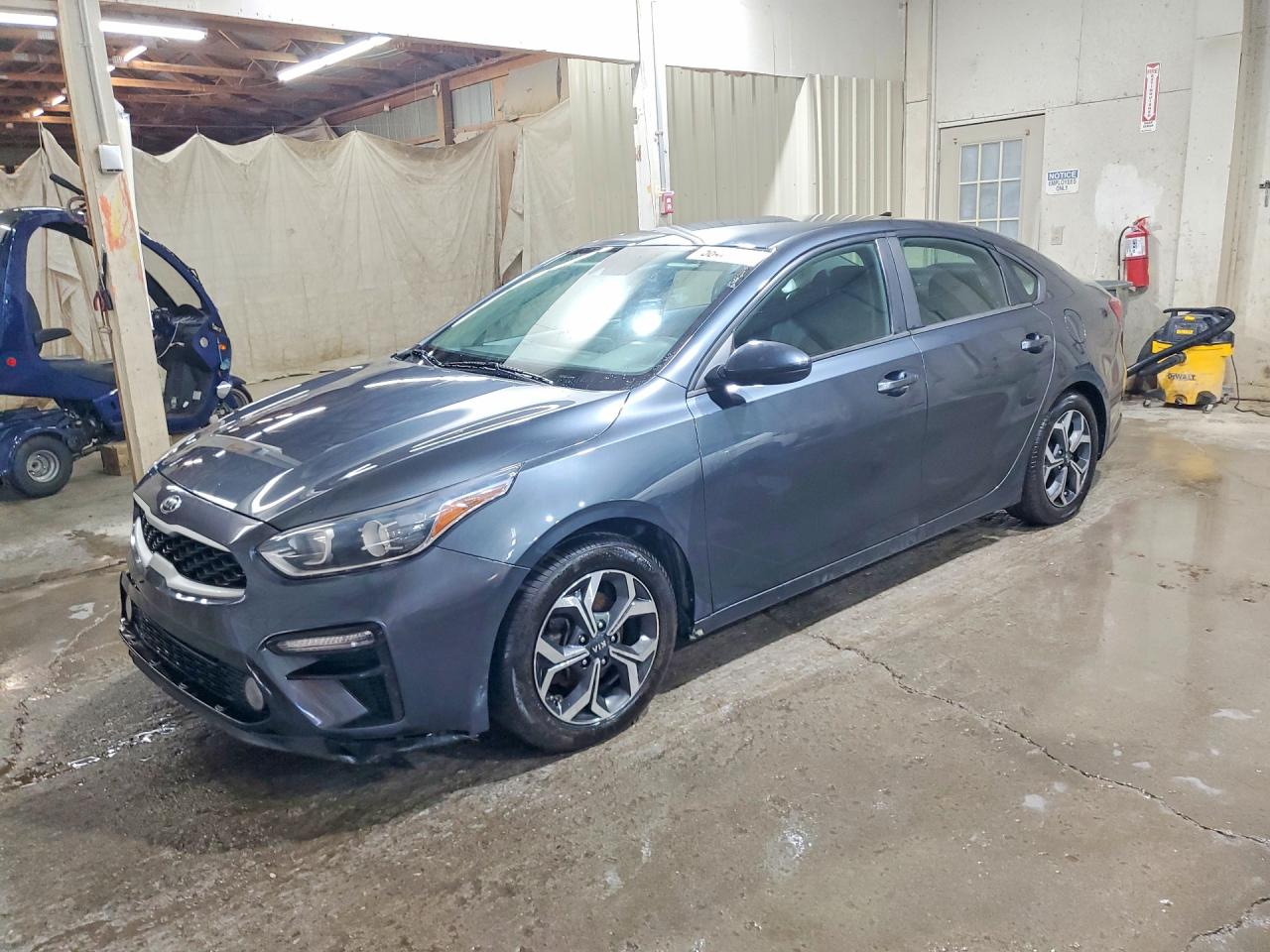2019 KIA FORTE LXS