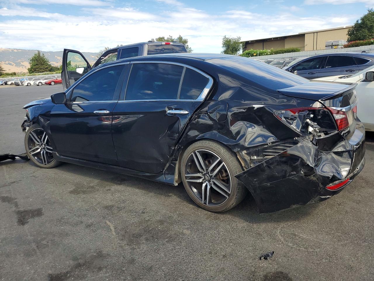 2017 HONDA ACCORD SPORT — снимка 2
