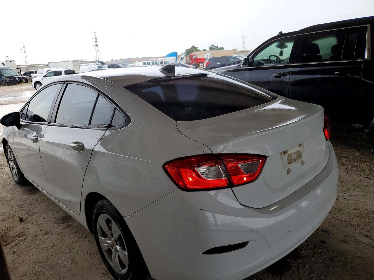2018 CHEVROLET CRUZE LS — снимка 2