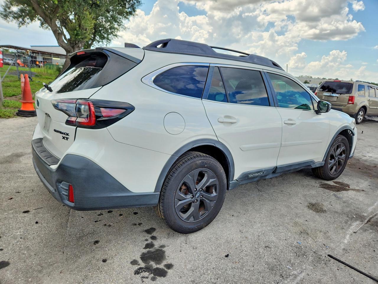 2021 SUBARU OUTBACK ONYX EDITION XT — снимка 3