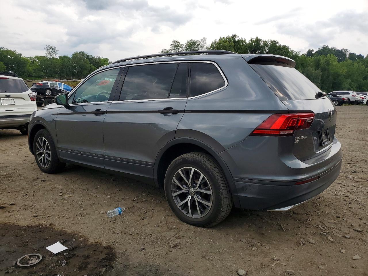 2019 VOLKSWAGEN TIGUAN SE — снимка 2