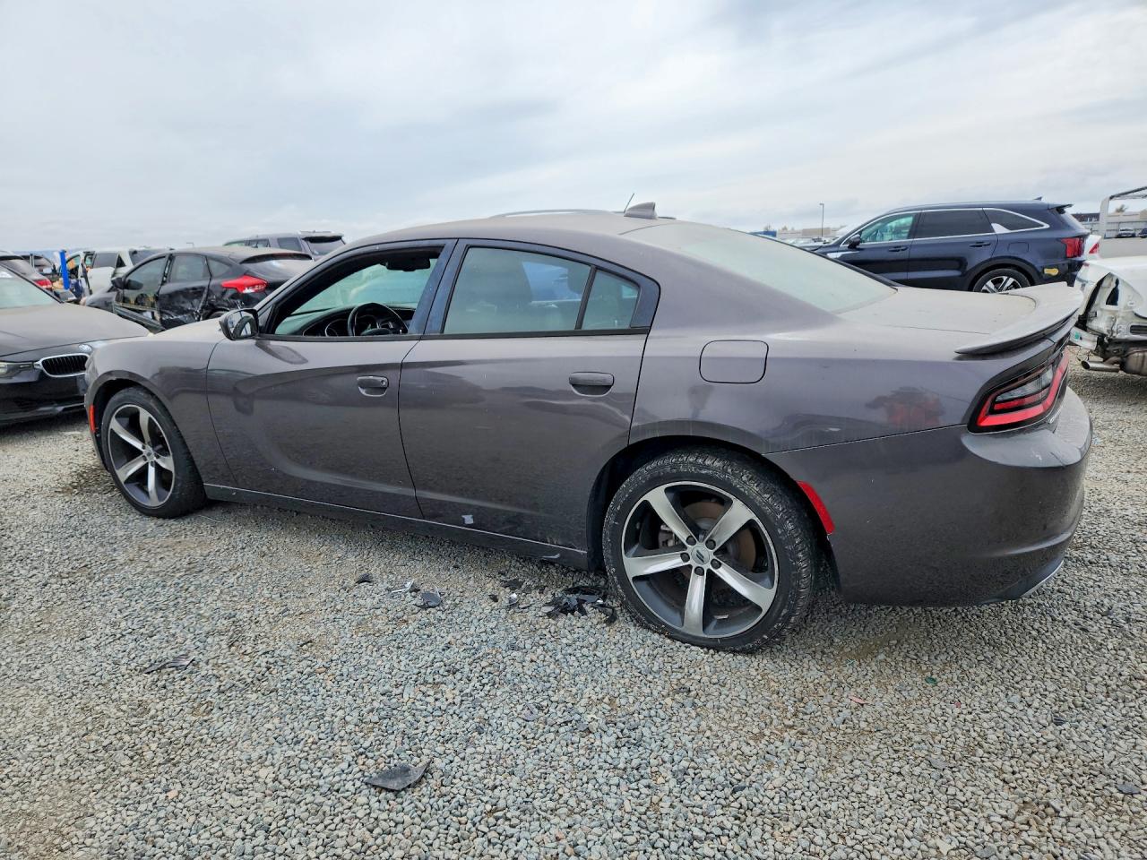 2017 DODGE CHARGER SXT — снимка 2