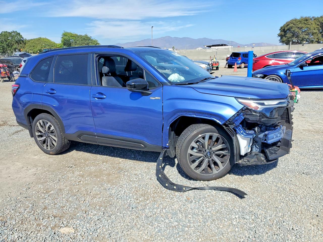 2025 SUBARU FORESTER TOURING — снимка 4