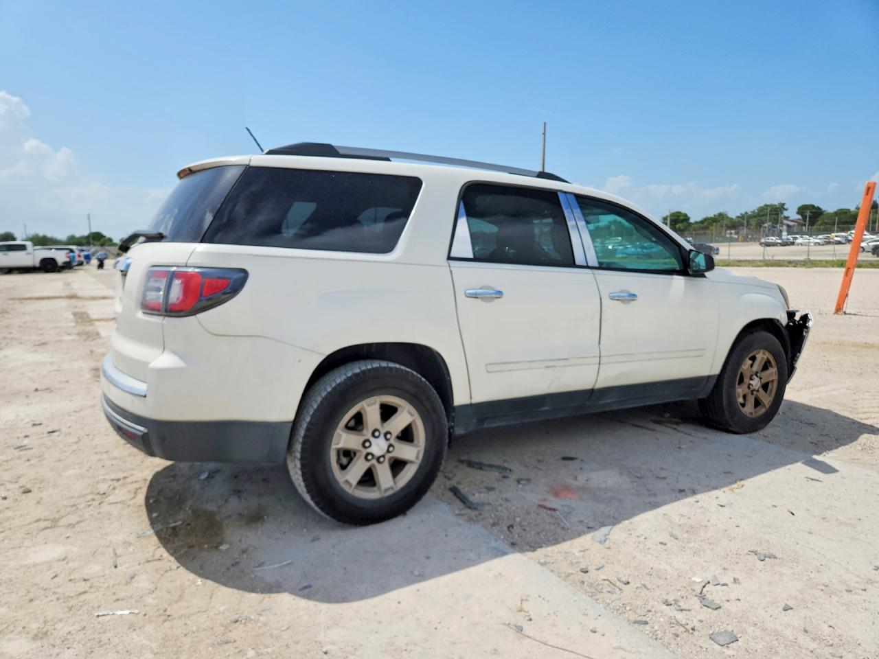 2015 GMC ACADIA SLE — снимка 3
