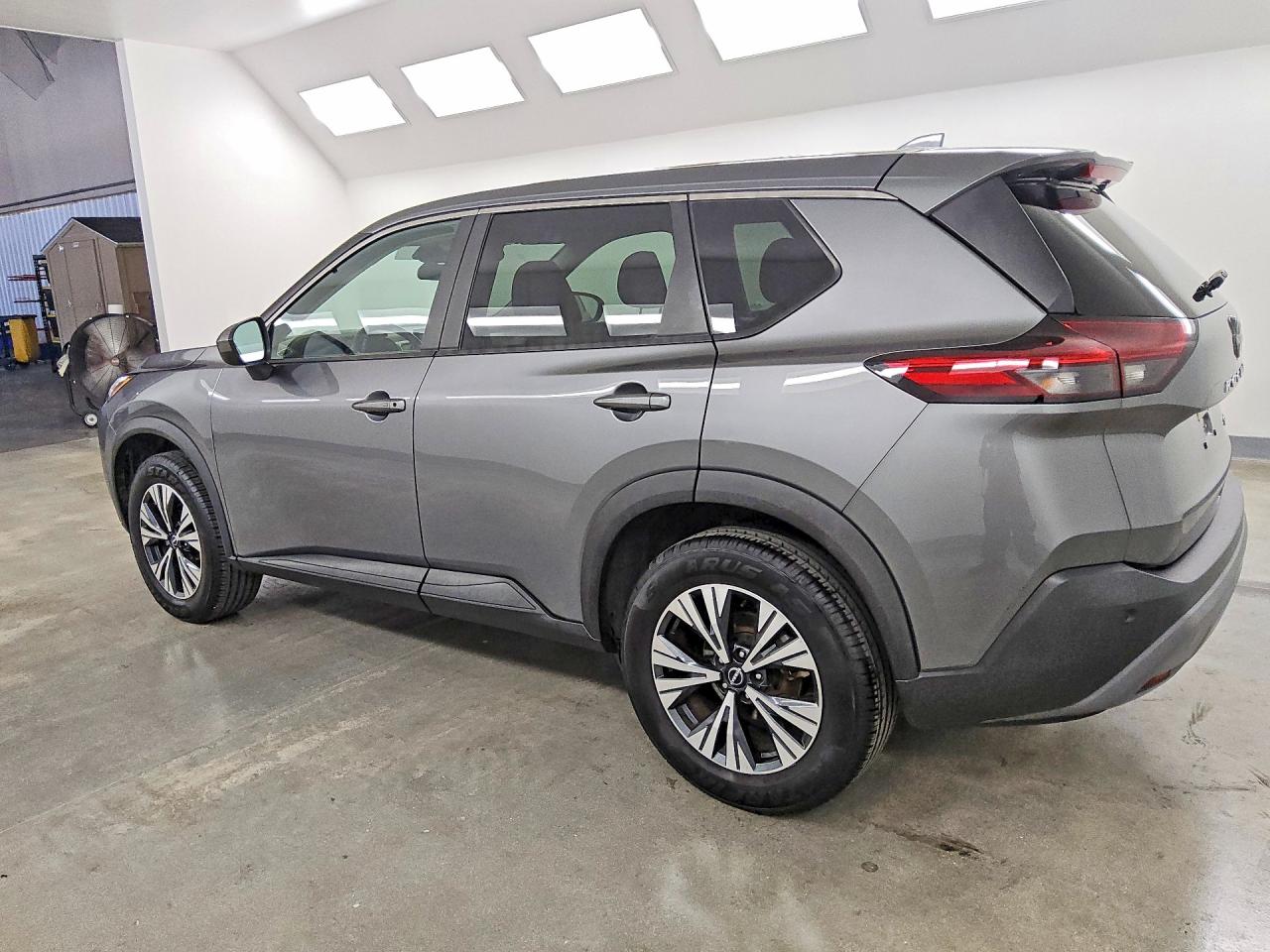 2023 NISSAN ROGUE SV — снимка 2