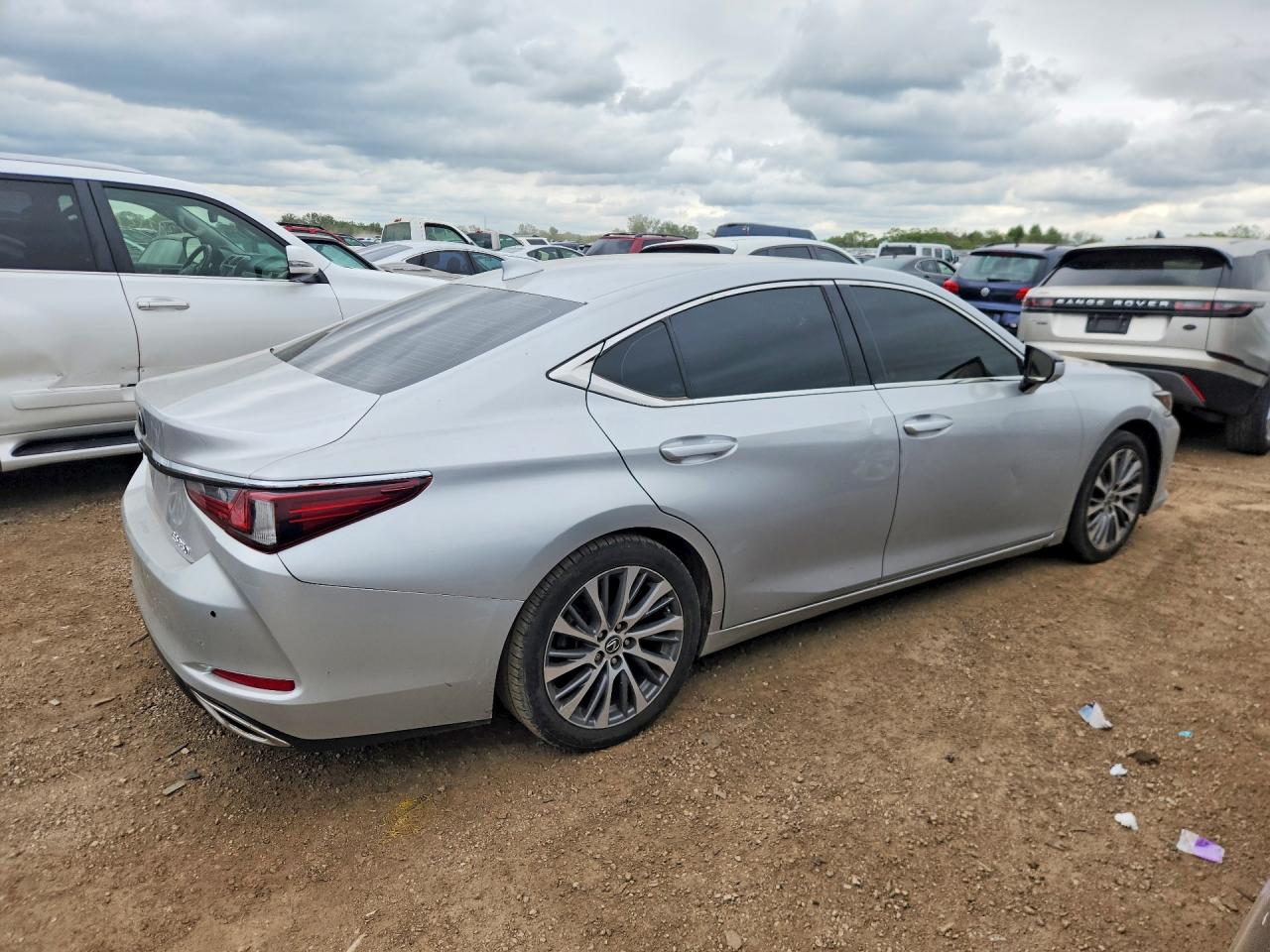 2020 LEXUS ES 350 — снимка 3