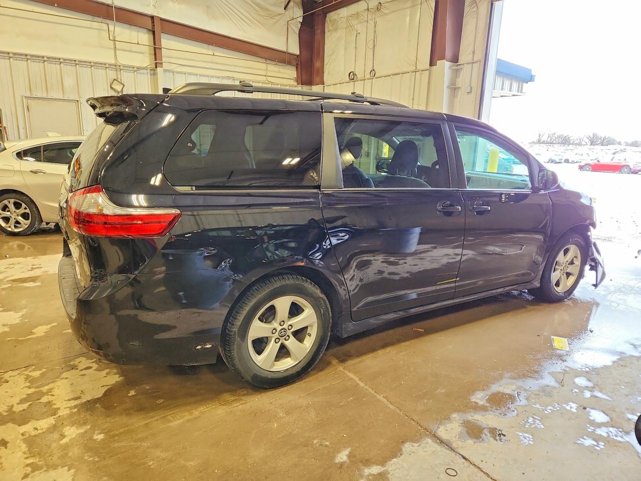 2020 TOYOTA SIENNA LE — снимка 3