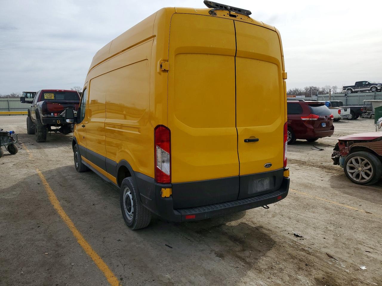 2021 FORD TRANSIT T-250 — снимка 2