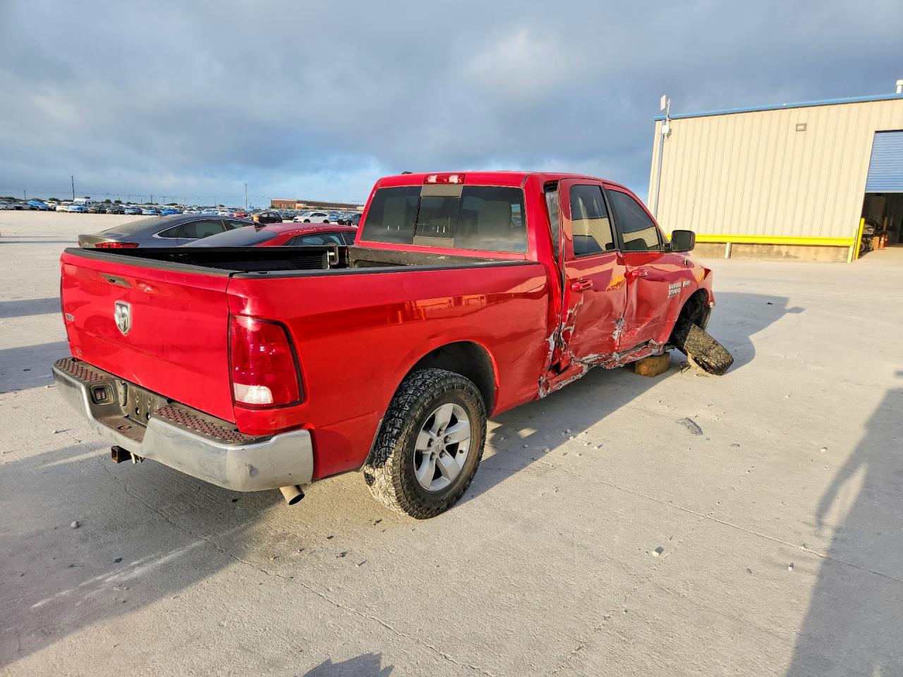 2019 RAM 1500 CLASSIC SLT — снимка 3