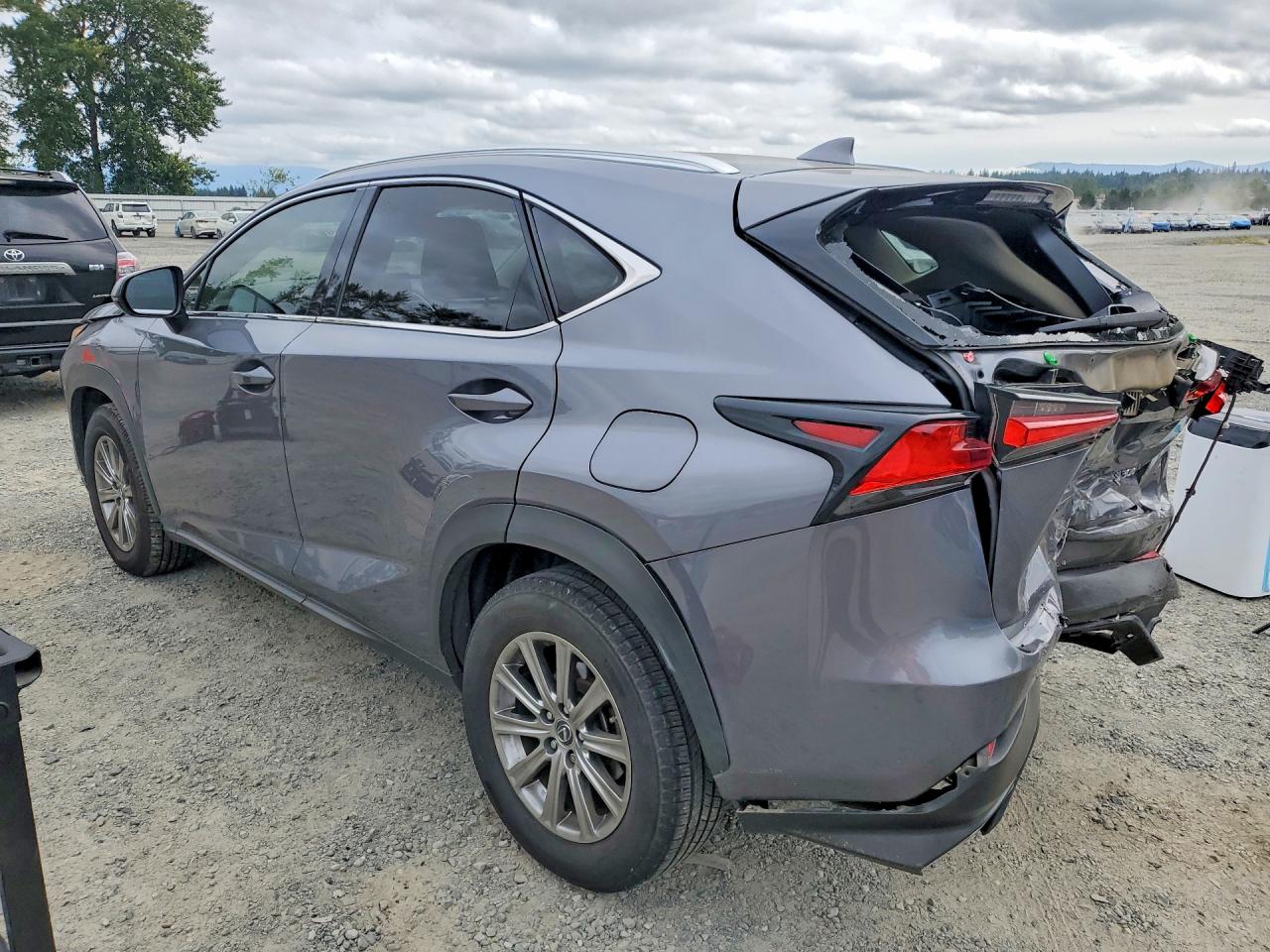 2018 LEXUS NX 300 BASE — снимка 2