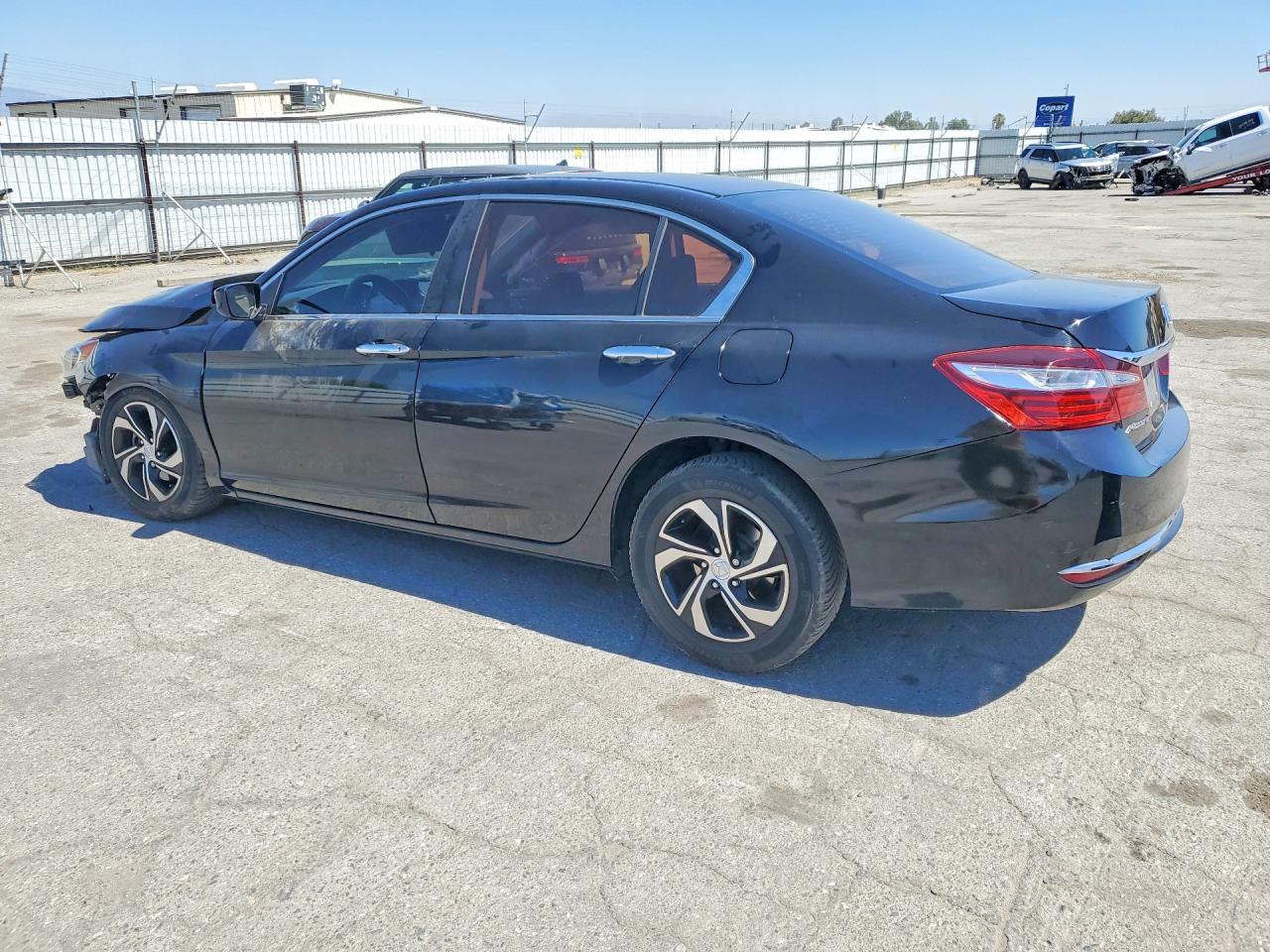 2017 HONDA ACCORD LX — снимка 2