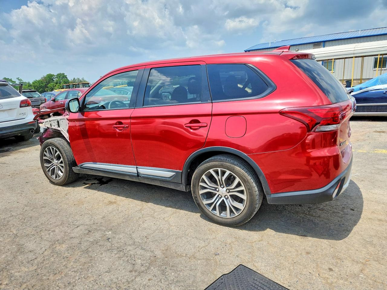 2018 MITSUBISHI OUTLANDER SE — снимка 2