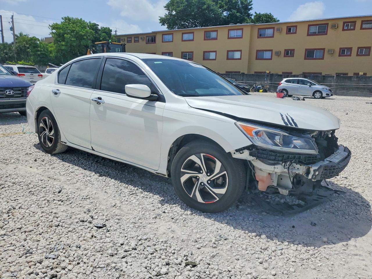 2017 HONDA ACCORD LX — снимка 4