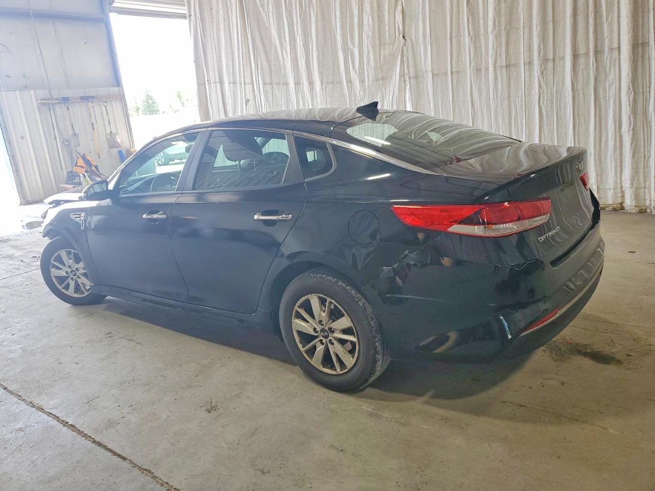 2016 KIA OPTIMA LX — снимка 2