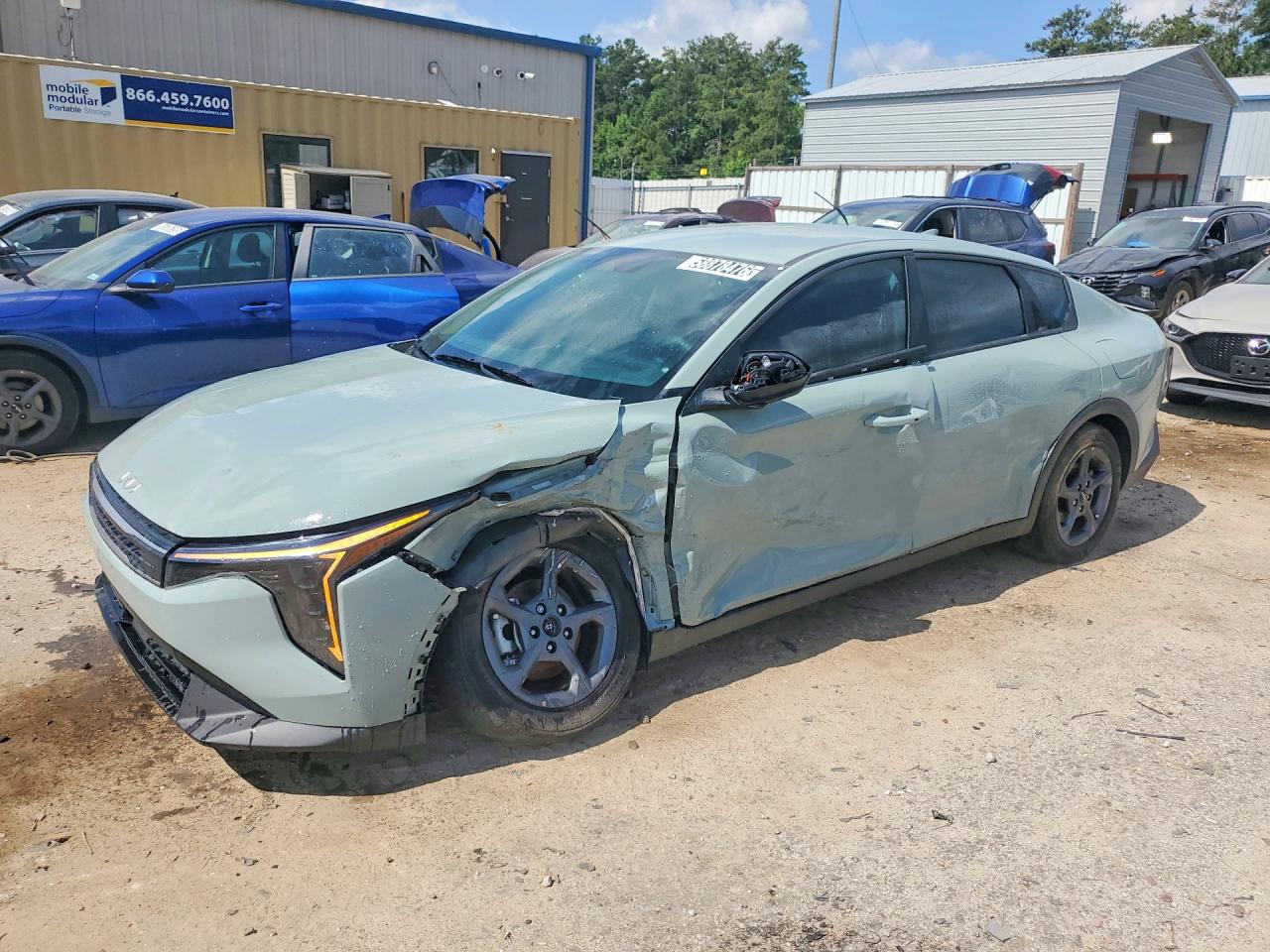2025 KIA K4 LXS