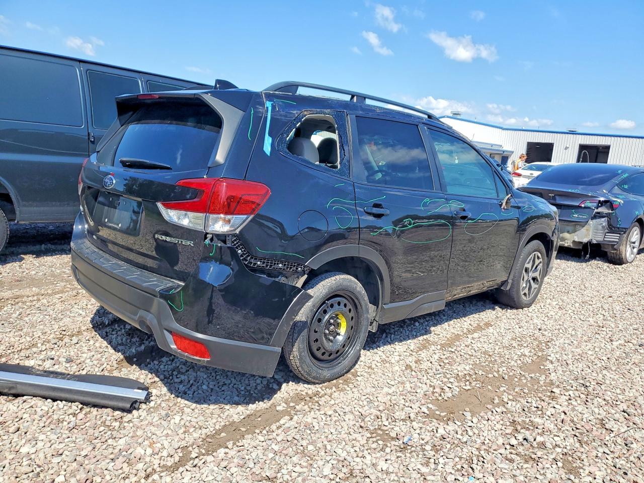 2021 SUBARU FORESTER PREMIUM — снимка 3