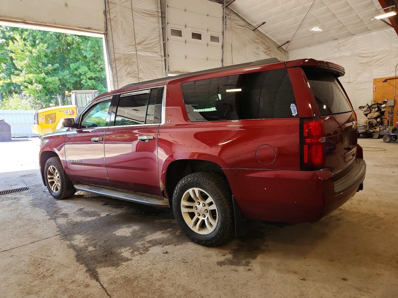2016 CHEVROLET SUBURBAN K1500 LT — снимка 2