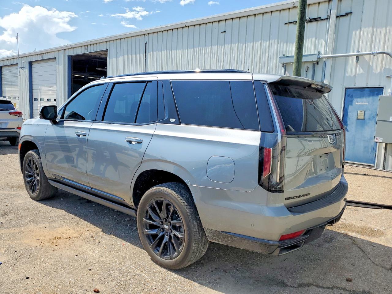 2024 CADILLAC ESCALADE SPORT — снимка 2