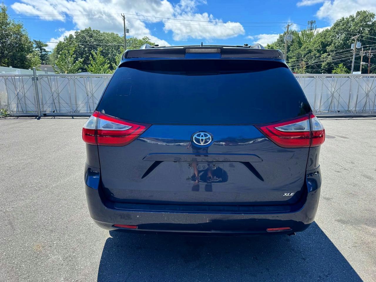 2018 TOYOTA SIENNA XLE 8-PASSENGER — снимка 5
