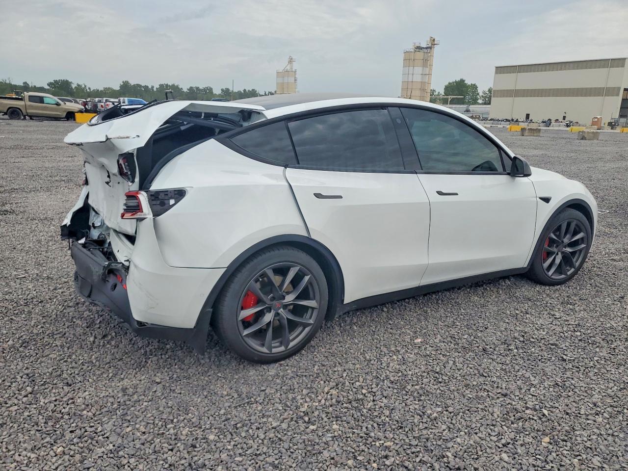 2021 TESLA MODEL Y — снимка 3
