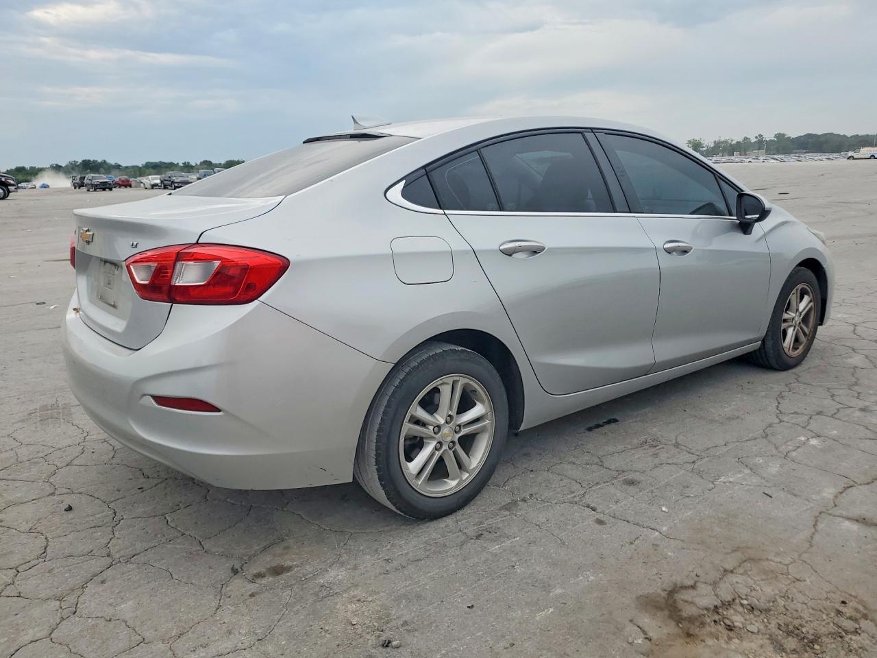 2017 CHEVROLET CRUZE LT — снимка 3
