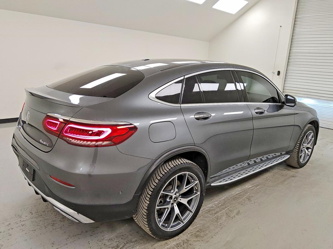 2021 MERCEDES-BENZ GLC COUPE 300 4MATIC — снимка 3