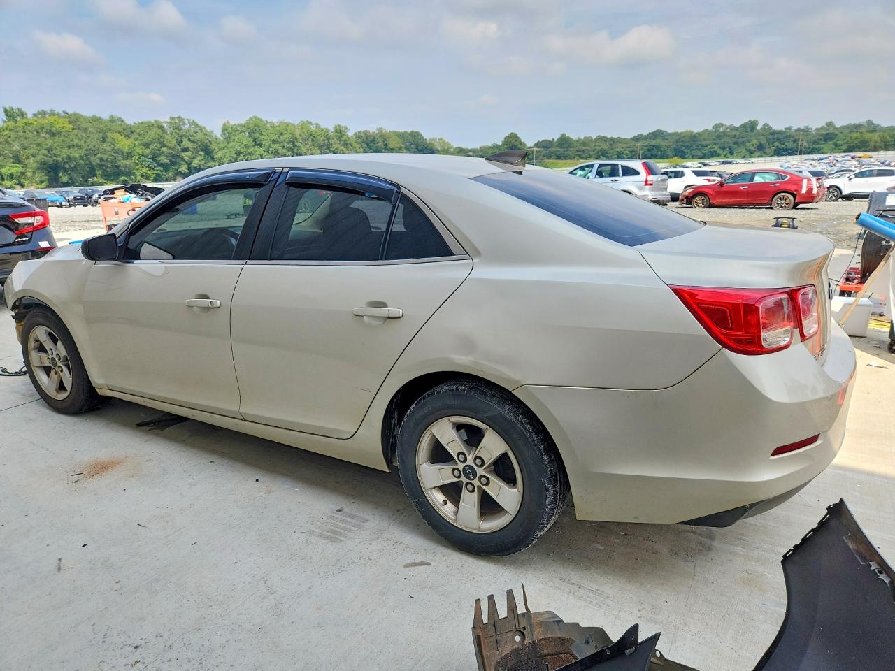 2015 CHEVROLET MALIBU LS — снимка 2