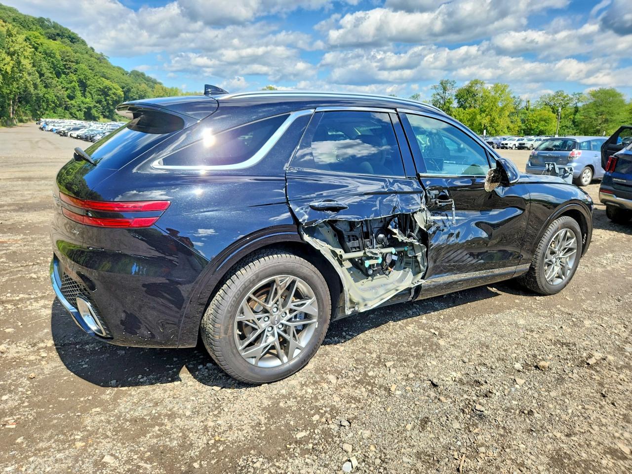2024 GENESIS GV70 2.5T STANDARD — снимка 3
