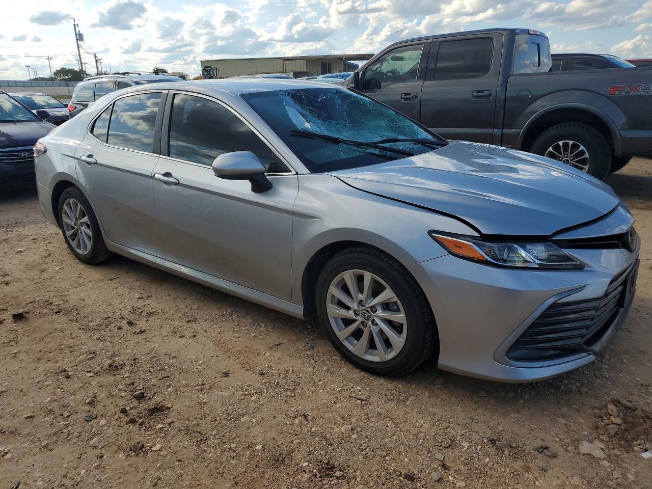 2023 TOYOTA CAMRY LE — снимка 4