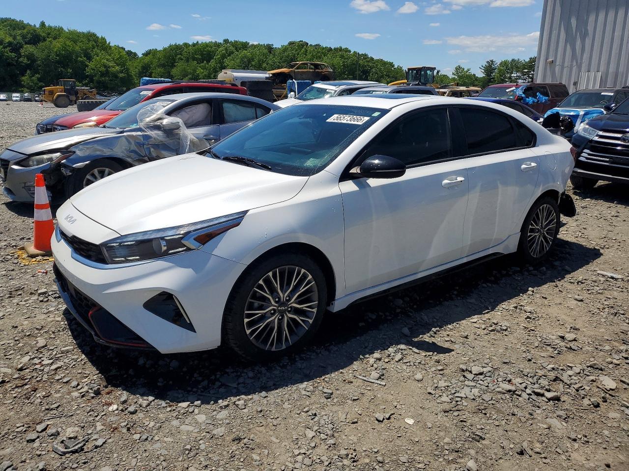 2023 KIA FORTE GT LINE