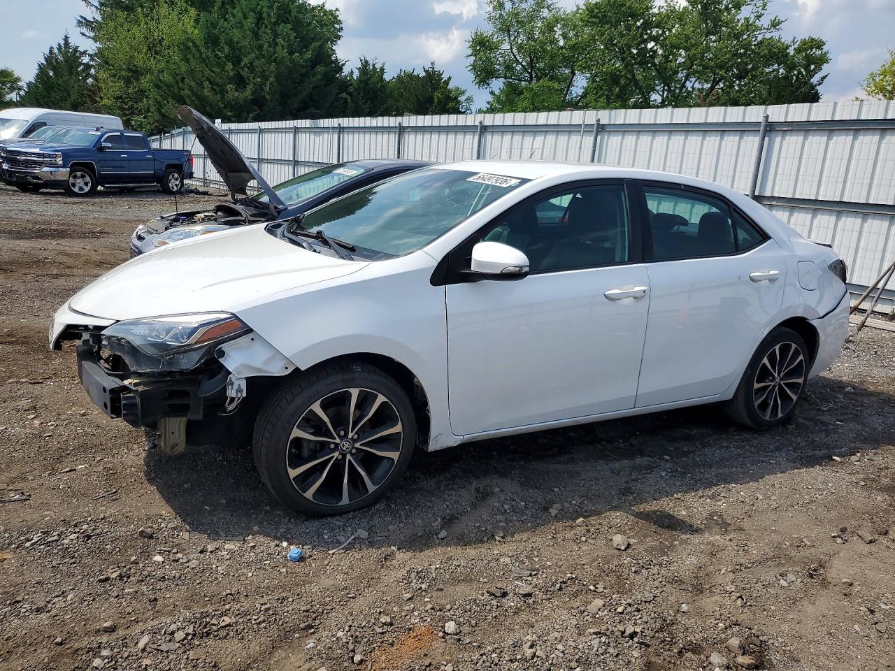 2017 TOYOTA COROLLA SE