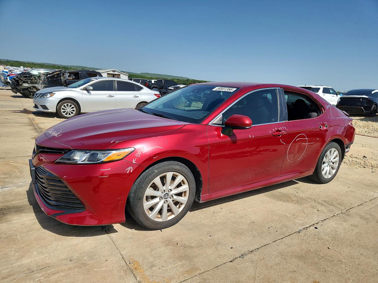 2018 TOYOTA CAMRY LE