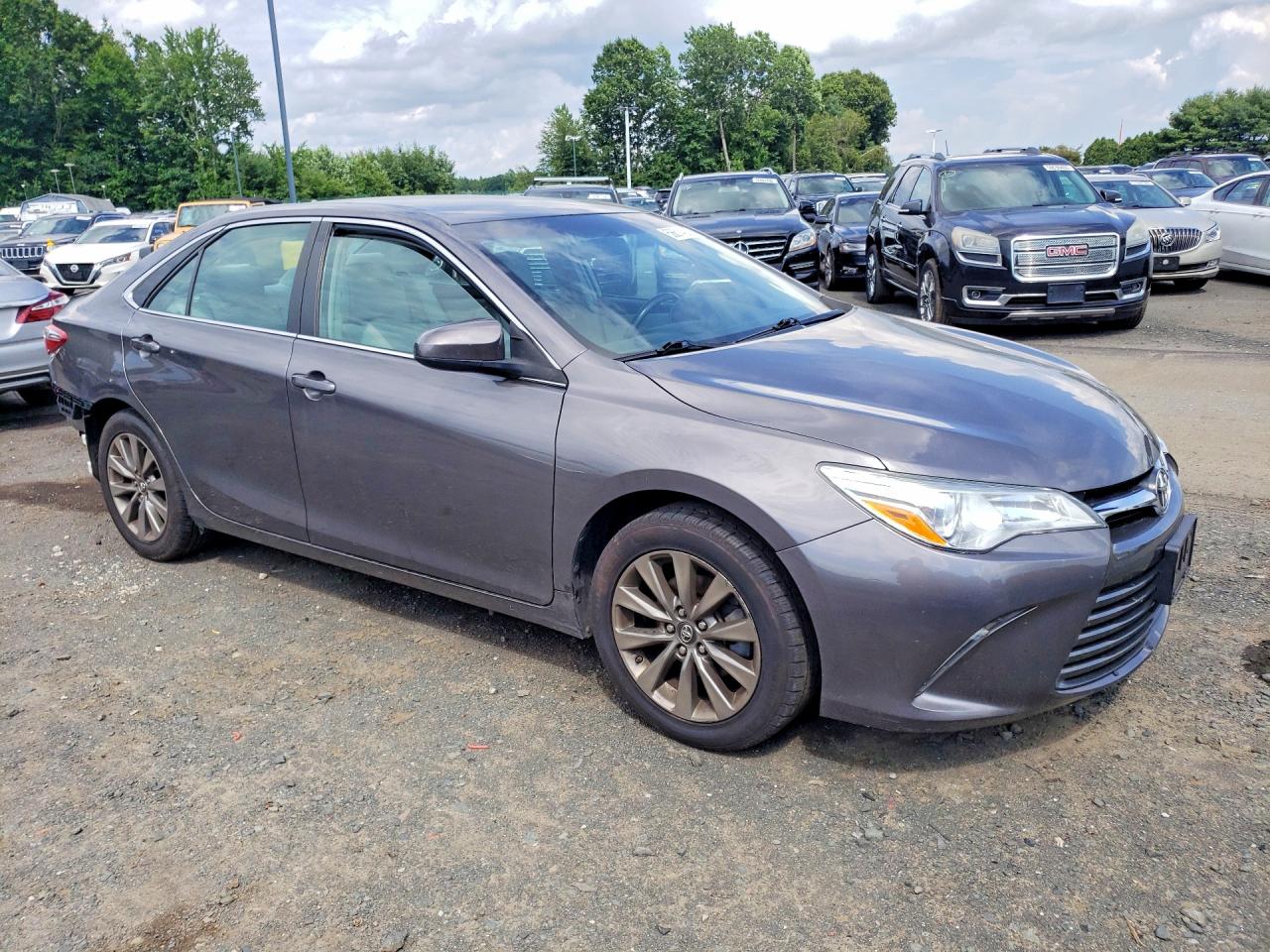 2016 TOYOTA CAMRY XLE — снимка 4