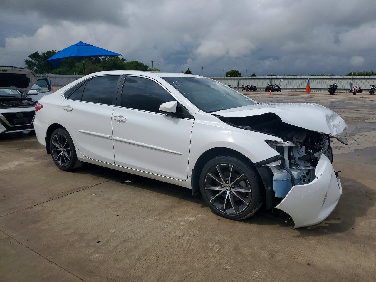 2016 TOYOTA CAMRY XSE — снимка 4