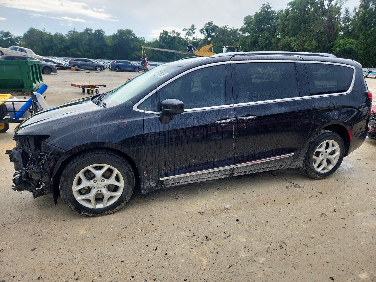 2017 CHRYSLER PACIFICA TOURING L PLUS
