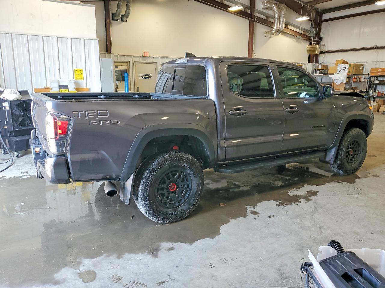 2022 TOYOTA TACOMA TRD PRO — снимка 3