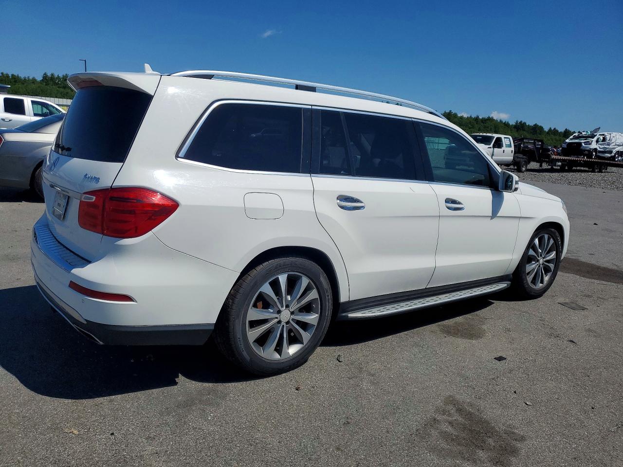 2014 MERCEDES-BENZ GL 450 4MATIC — снимка 3