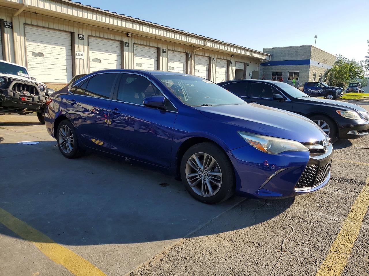 2015 TOYOTA CAMRY SE — снимка 4